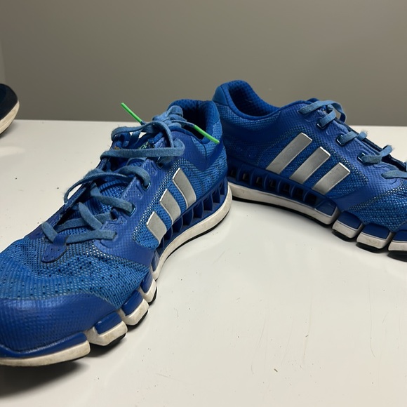 3 shoes in bundle - Picture 3 of 13